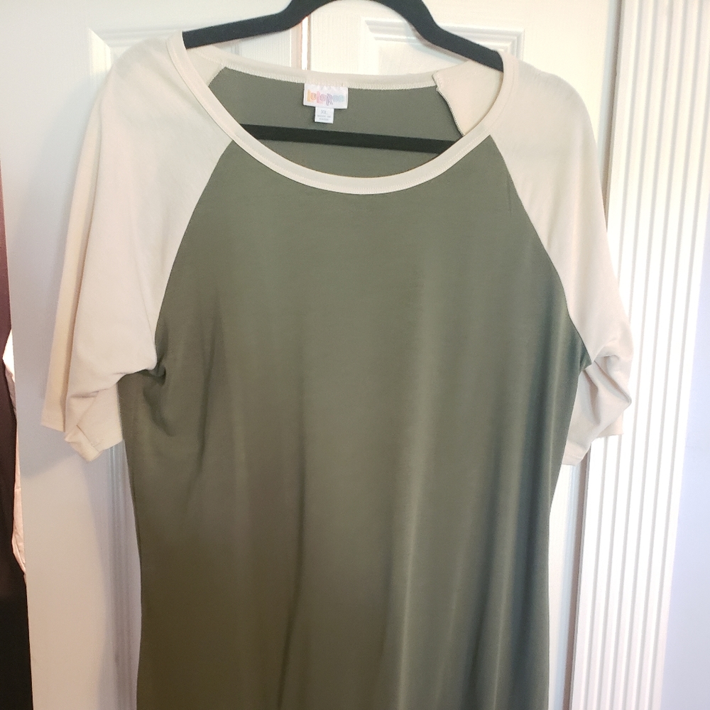 XL Lularoe Julia
